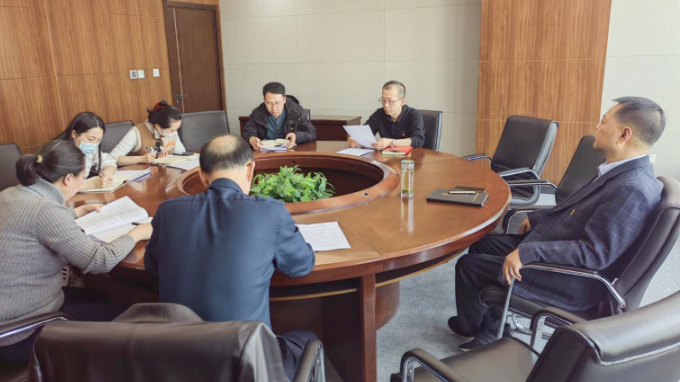 劉立昱以普通黨員身份參加集團(tuán)機(jī)關(guān) 第七黨支部2022年度組織生活會(huì)