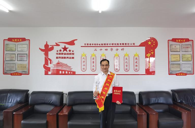 1631756250890099152.png 李彥軍.png